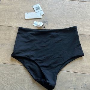 L space Portia bikini bottom size small NWT